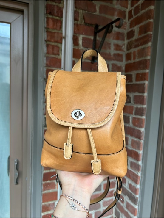 Coach Handbags - Vintage coach daypack 9960 tan burnished leather backpack yellow orange fall y2k